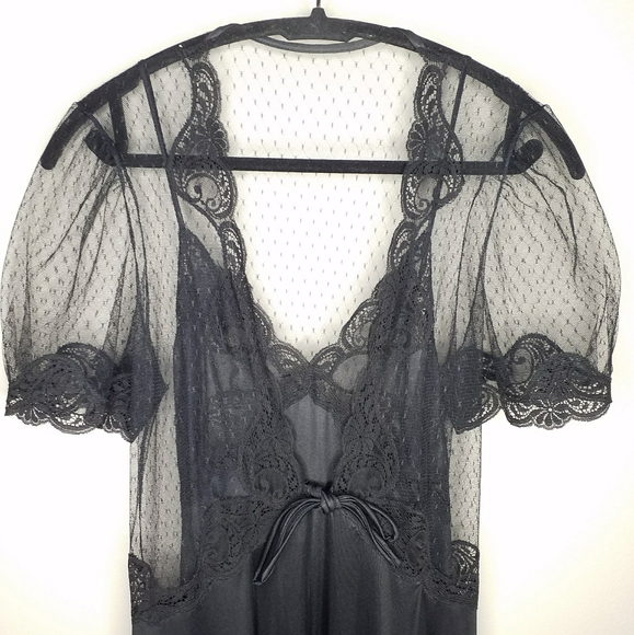 Vintage Patricia Black Lace Nightgown & Robe Set Gothic Morticia Wednesday Style - Picture 11 of 13